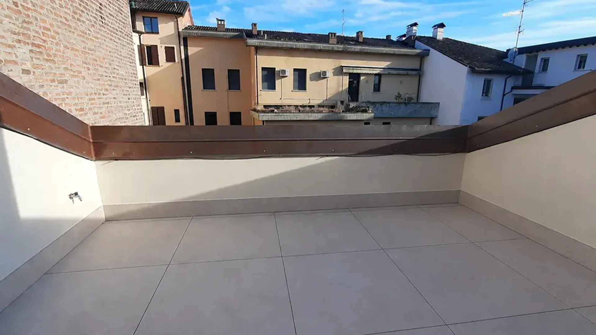 domino rendering fioriere Domino System bianco terrazzo prima